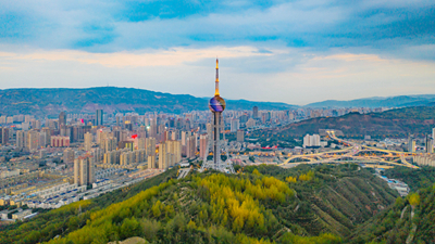 【&ldquo;飛閱&rdquo;中國(guó)】秋意漸濃 西寧秋日畫卷已上線！