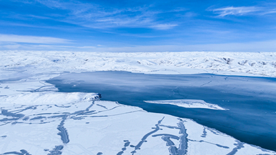 【&ldquo;飛閱&rdquo;中國(guó)】冬日星星海，一抹被&ldquo;封印&rdquo;的藍(lán)